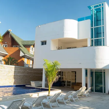Villa Exclusiva Junto Al Mar En